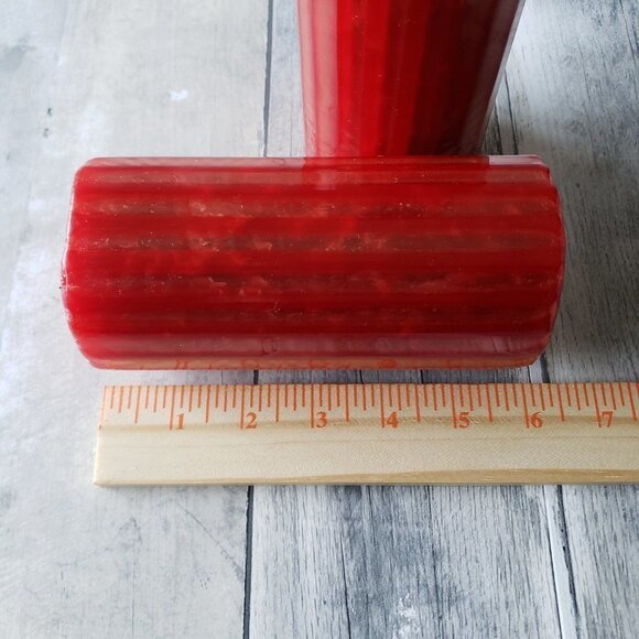 (Set of 2) Wax Burning Red Pillar Fluted Edges Candles - Cinnamon Spice Scent - Picture 3 of 5